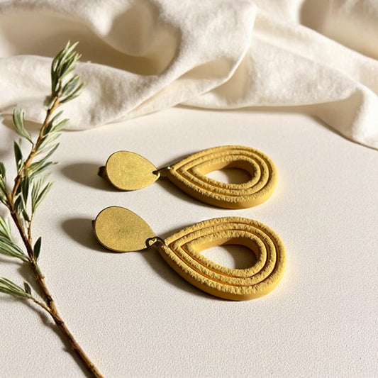 Boucles d’oreilles Héra en forme de goutte, pendentifs en polymère avec attache dorée