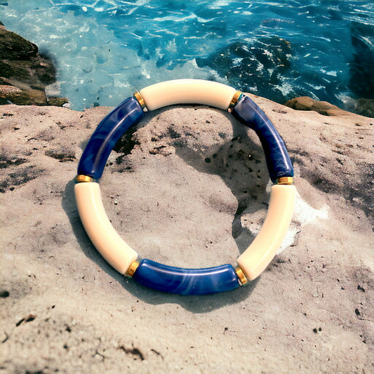 Bracelet tube blanc cassé et bleu marine marbré
